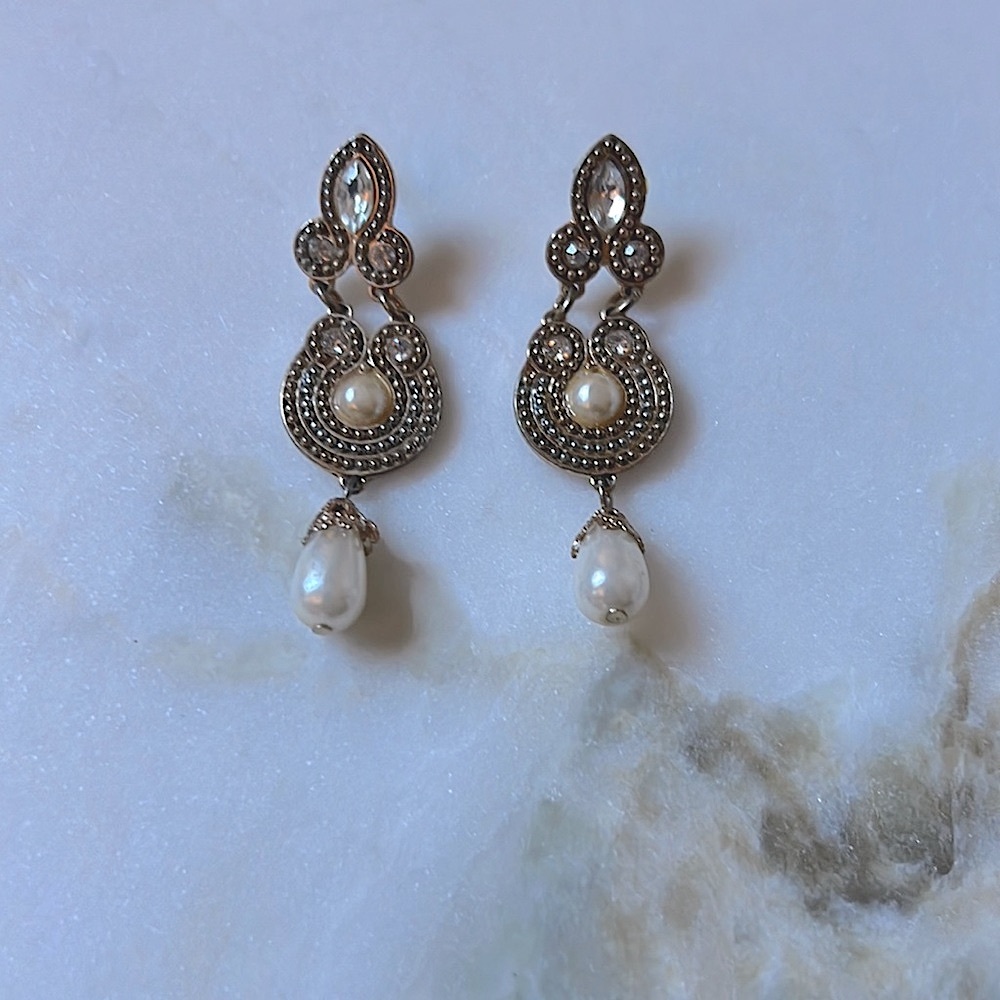 Beautiful Vintage Inspired Earrings